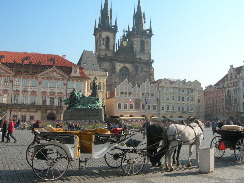 Прага приглашает на ноябрьские фестивали