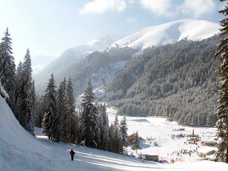 Болгарский горнолыжный курорт Банско массово снизил цены