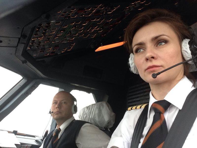 В Белоруссии гражданские самолеты будет пилотировать женщина