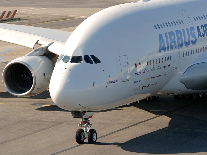 Авиастроительная компания «Airbus» готовится выпускать лайнеры с новыми креслами